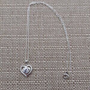 18 Inch Sterling Silver Cubic Zirconia Bright Heart Necklace A3367